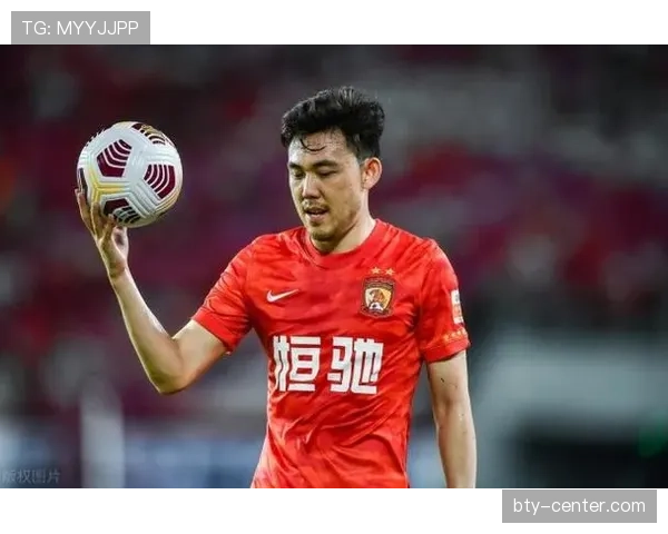 卡纳瓦罗高位逼抢如何重塑防线稳定性并支撑关键战防守压制？